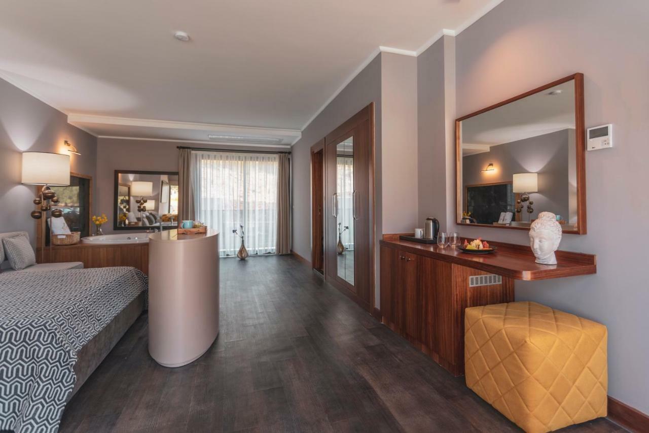 Orka Cove Hotel Penthouse & Suites Adults Only Олудениз Екстериор снимка